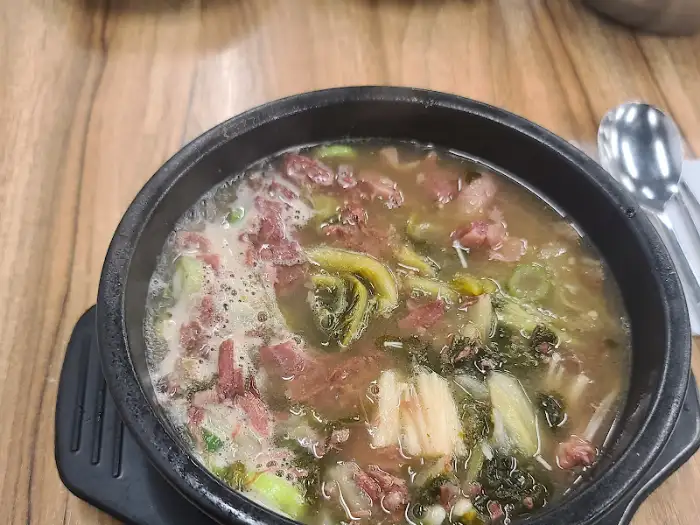 유치회관 분당직영점 해장국 내부