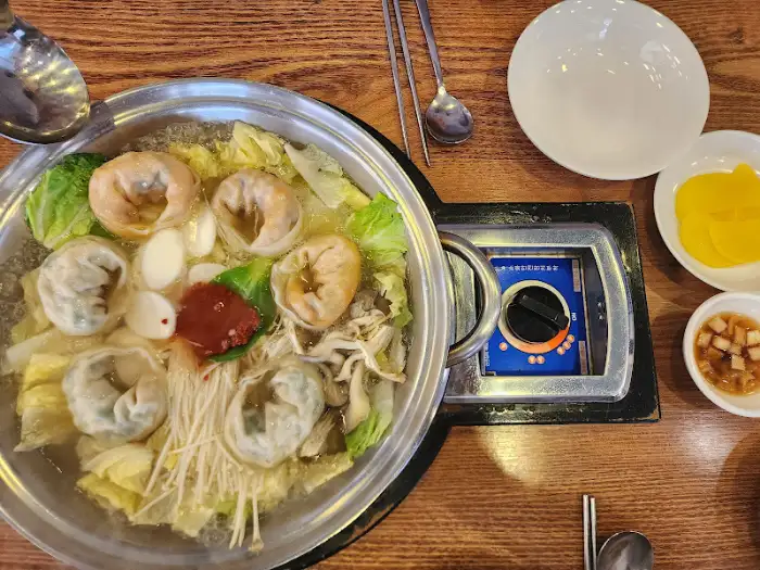 만두전골와 기본 찬