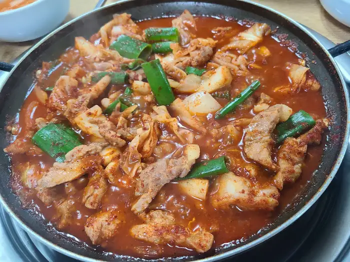 목살 두루치기 확대샷