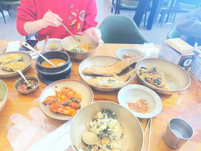 테이블 세팅
