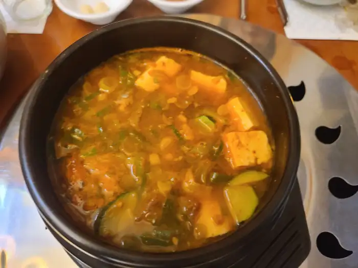 된장찌개 그릇