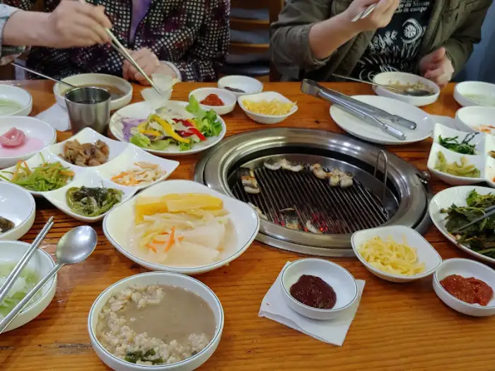 식탁 풍경