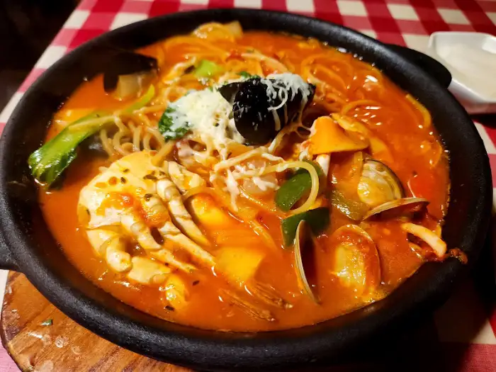 스톤 파스타 클로즈업