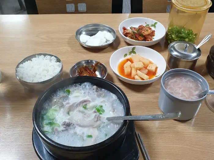 테이블 세팅
