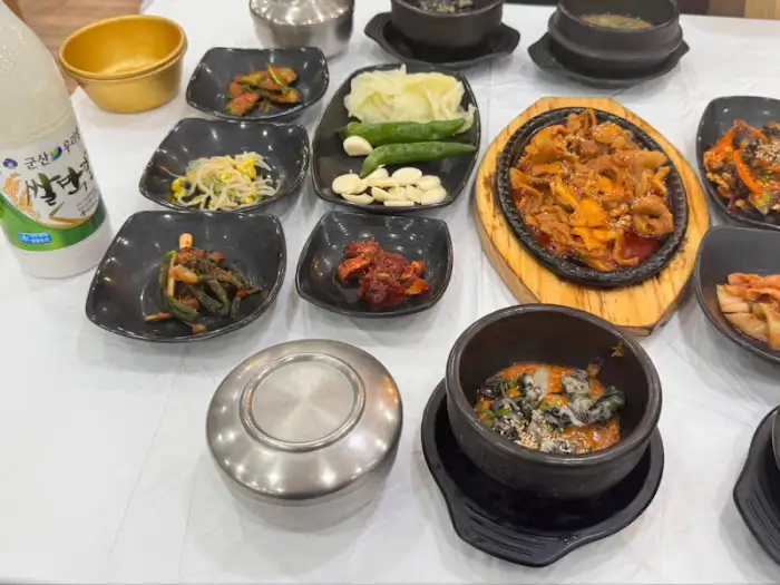 군산 금강우렁쌈밥 제육볶음