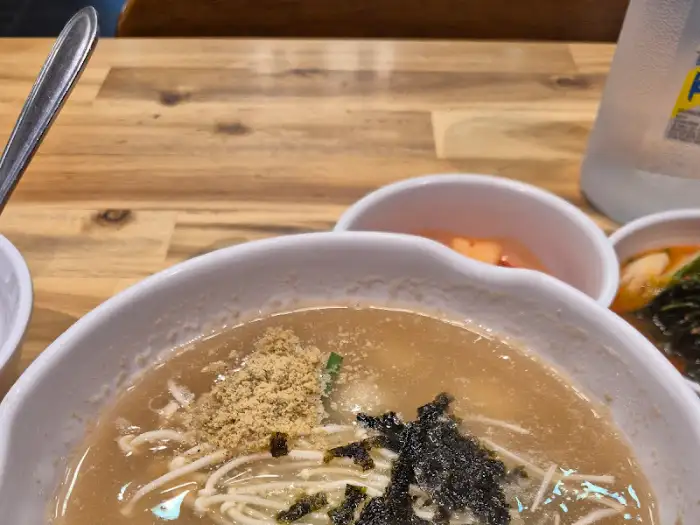 옹심이 국물과 면발