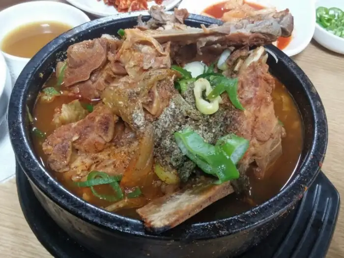 뼈해장국 2