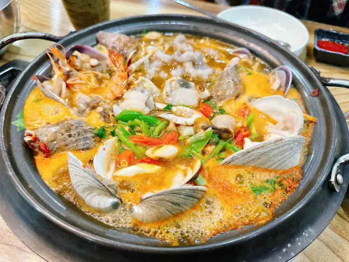 해물탕 밥 비벼 먹기