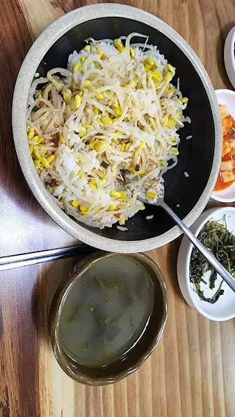 콩나물밥 근접