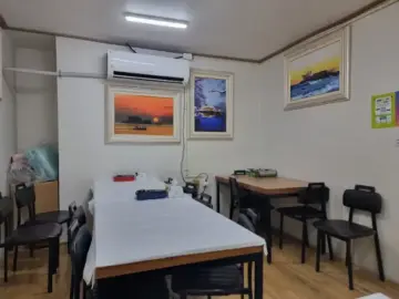 낙지 명가, 그 맛의 깊이에 취하다: 숨겨진 보석 같은 미식 여행