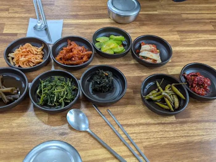 기본 반찬들