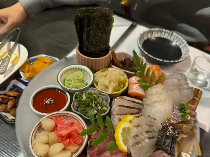김에 싸먹는 사시미