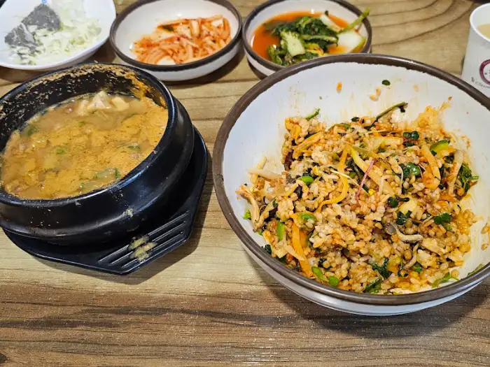 보리밥과 청국장, 반찬