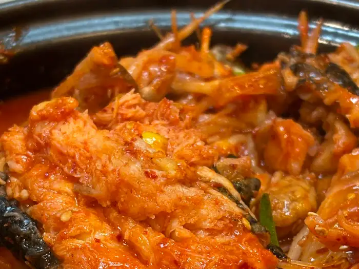 아구찜의 아구살을 클로즈업한 사진