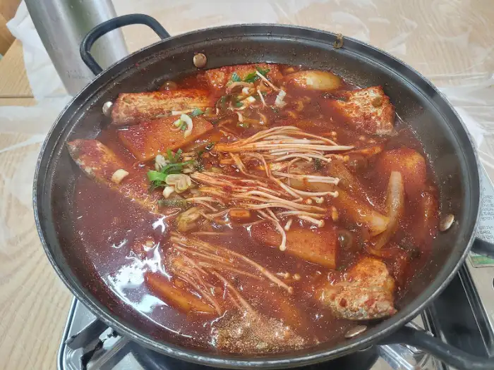 갈치조림 냄비