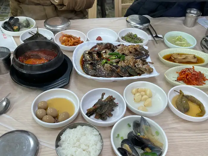 테이블 전체 상차림