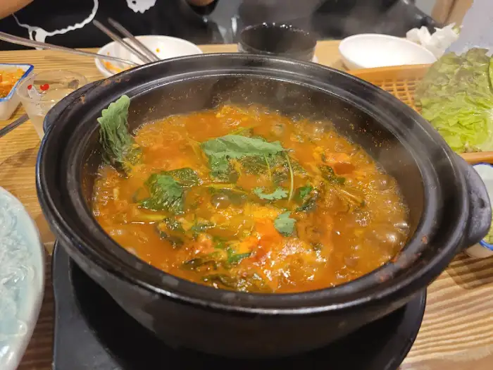 회뜨락 모듬회 접시 상세 컷