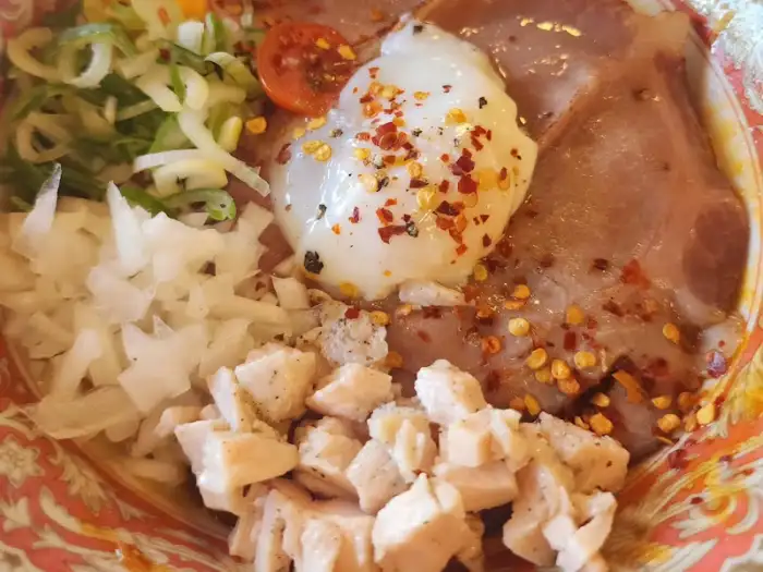 미소라멘 토핑