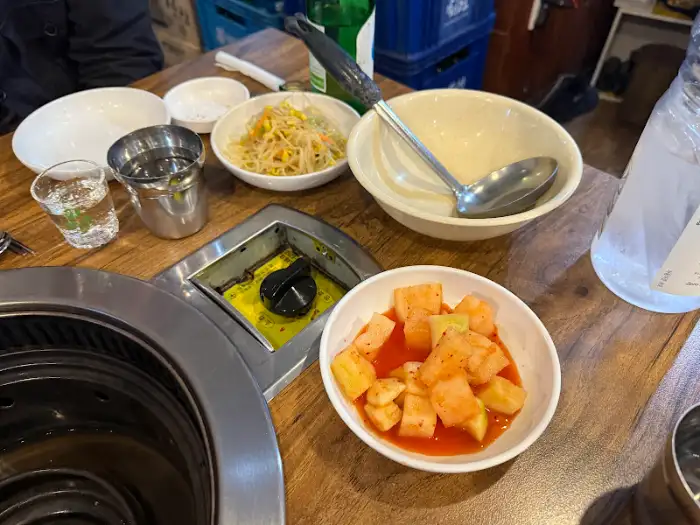 매콤한 깍두기 반찬