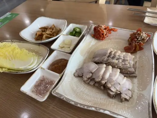 보쌈 한 상 차림