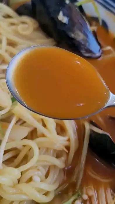 짬뽕 국물 클로즈업