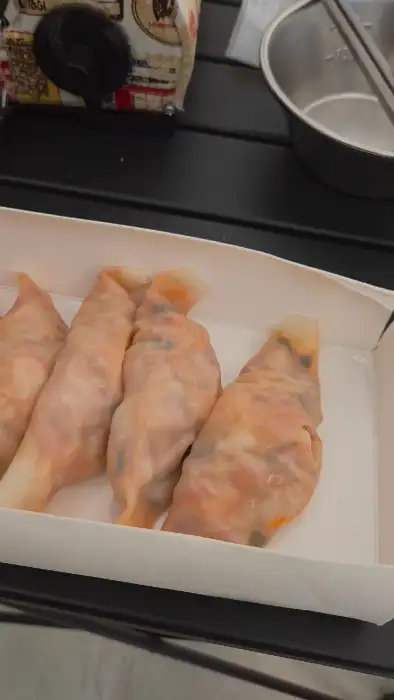 김이 모락모락 나는 만두