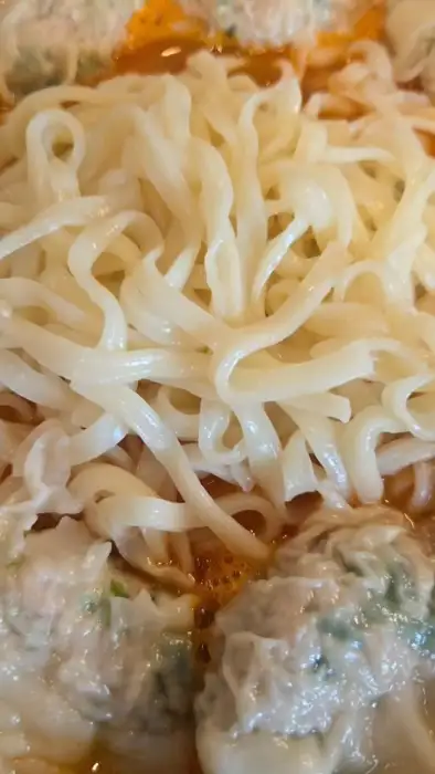 만두와 칼국수 면