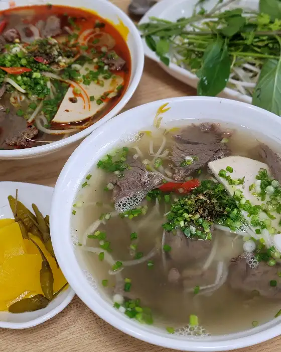 훼전통쌀국수