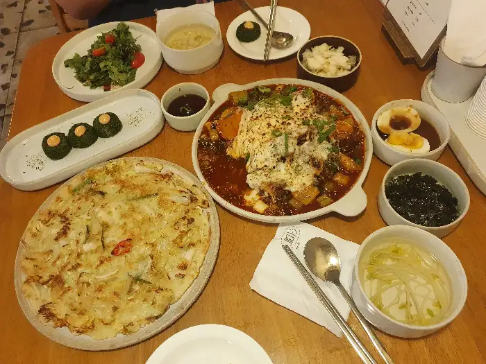 배추전과 감태 주먹밥
