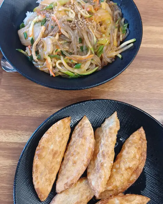잡채밥과 튀김