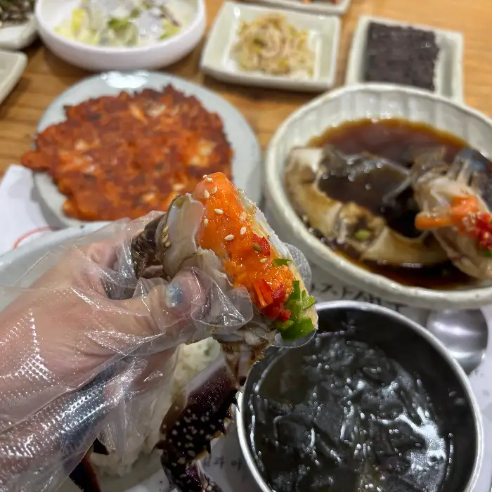 맛있게 먹는 간장게장