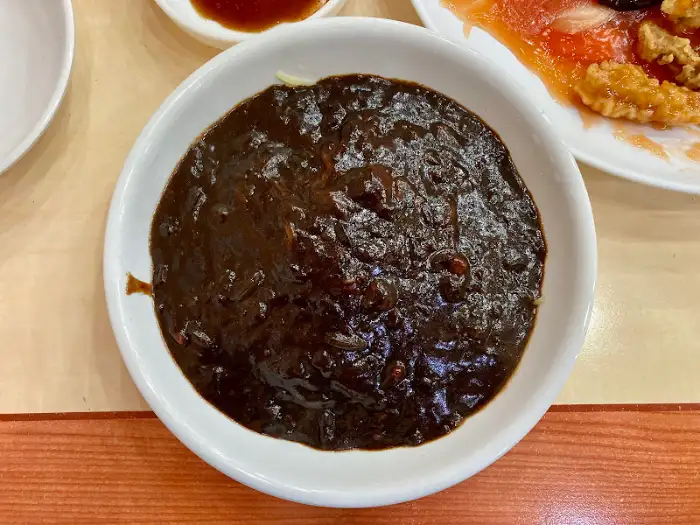 짜장 소스