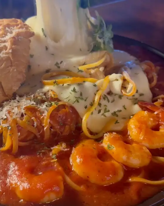 치즈 폭포 빠네 크림 파스타