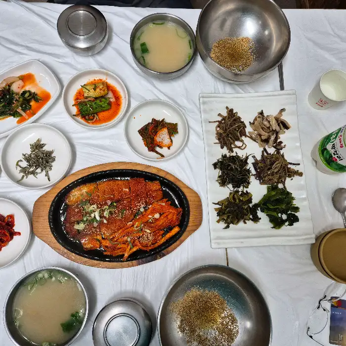 노릇하게 구워진 황태구이