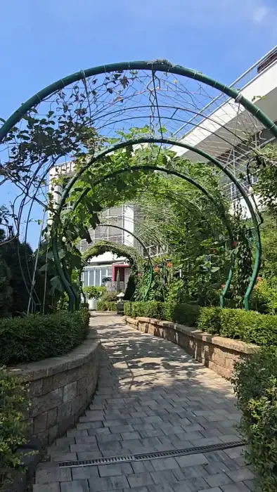 더멜 입구 풍경