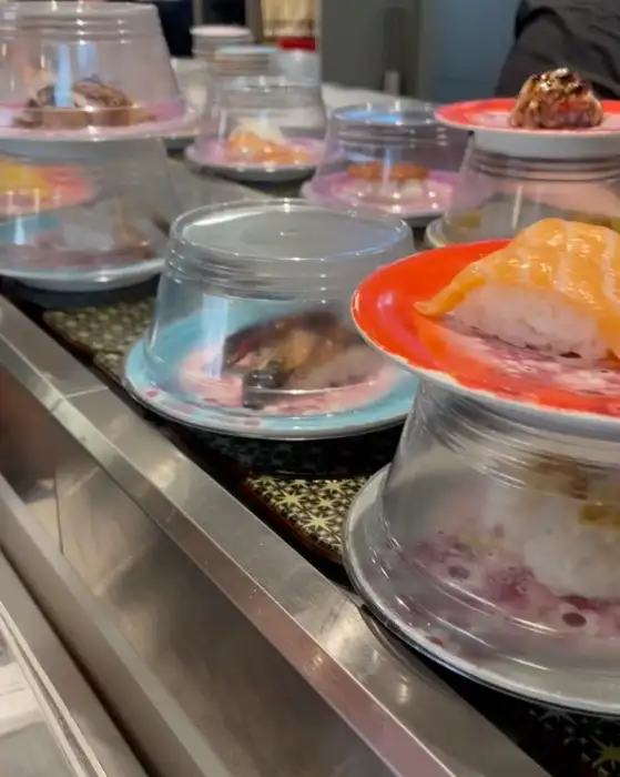 회전초밥 레일