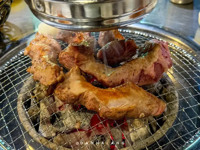 통 갈매기살 굽는 모습