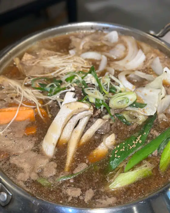 한우일번지X규이치의 푸짐한 한우 불고기 전골