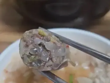 신송자 신마산식당의 푸짐한 순대와 고기 국밥