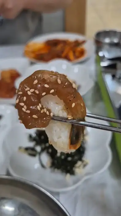 낙지가 듬뿍 들어간 낙지비빔밥